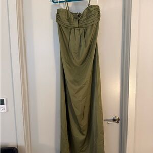 Elegant Olive Green Strapless Gown